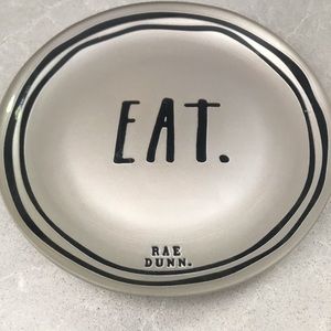 Rae Dunn “EAT” plate